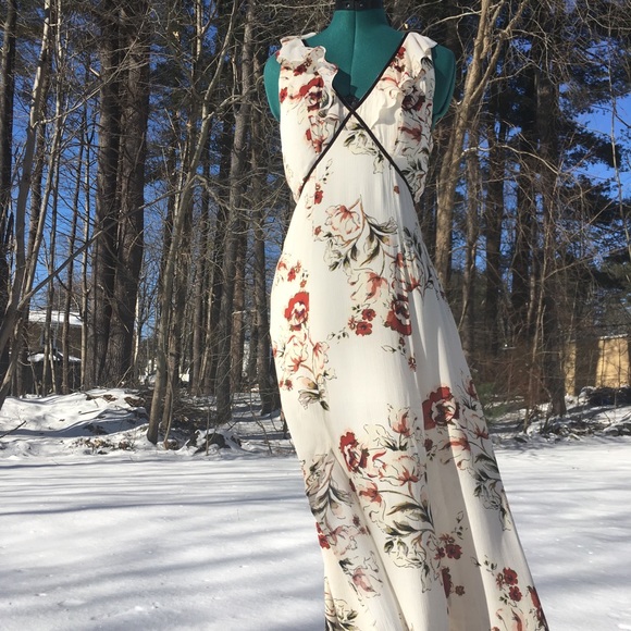 Romantic Floral Maxi Dress Velvet Trim - Picture 2 of 6